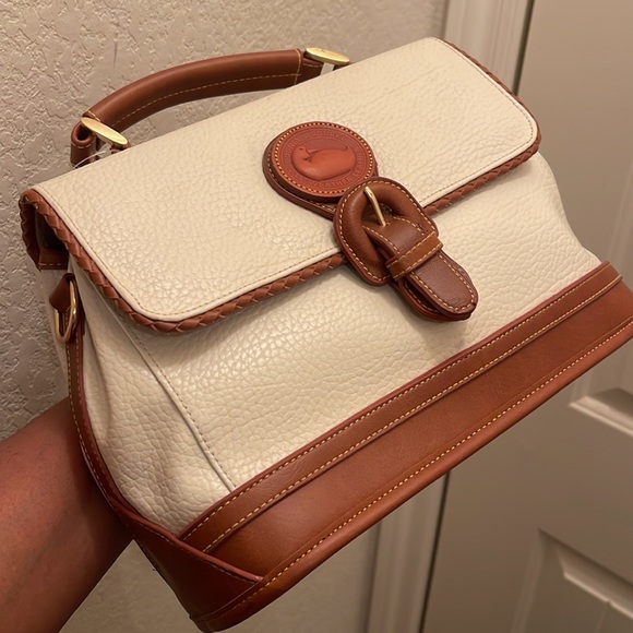 Dooney & Bourke please check all picture of condition - Picture 11 of 16